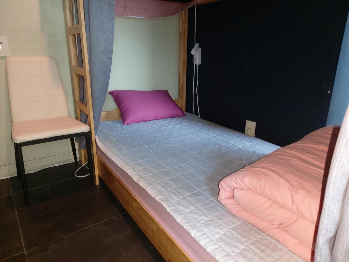 Buzz Guesthouse Hostel 首爾 外观 照片