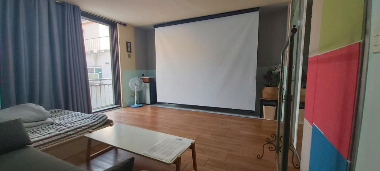 Buzz Guesthouse Hostel 首爾 外观 照片
