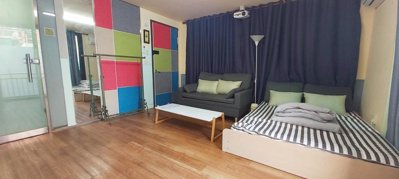 Buzz Guesthouse Hostel 首爾 外观 照片